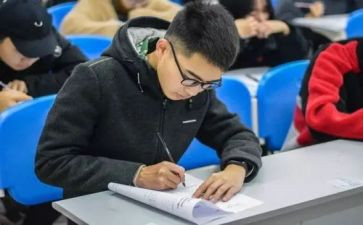 初级教师职称个人述职报告6篇