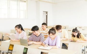 大学毕业生自我鉴定1000字8篇