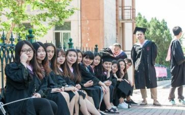 大学班长月总结范文6篇