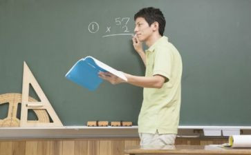 教师小高职评述职报告6篇