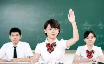 高中生成长类作文通用7篇