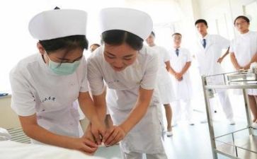 2024年护士年终心得体会8篇