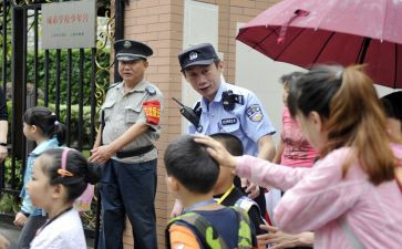 爱护校园保护环境演讲稿5篇