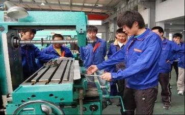 技术备课组工作总结6篇