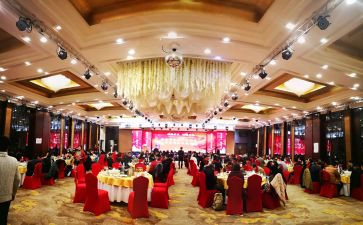 公司年会小活动策划6篇