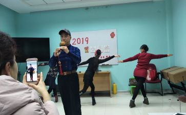 年终班主任述职报告推荐8篇