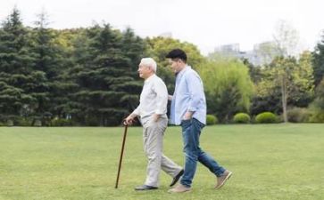 亲情类的作文600字7篇