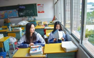 关于换同桌的作文推荐5篇