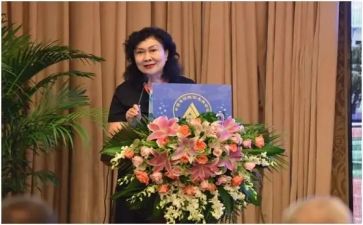校长年度个人述职报告8篇
