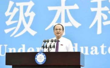 2024校长年度述职报告最新5篇
