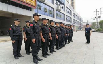 小区保安月总结推荐7篇