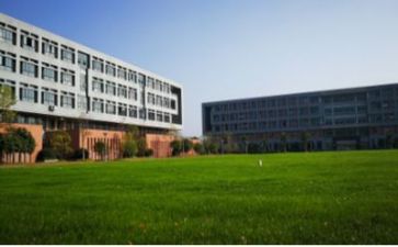 跟学校有关的演讲稿7篇