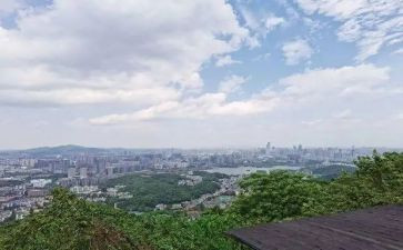 登岳麓山作文600字8篇