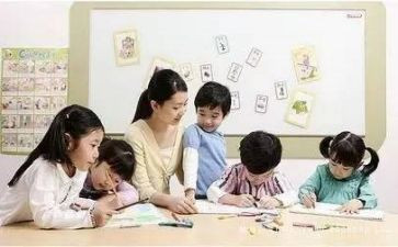 中二述职报告通用8篇