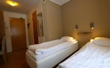 初中申请住宿的申请书8篇