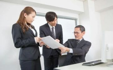 财务副总监述职报告推荐5篇